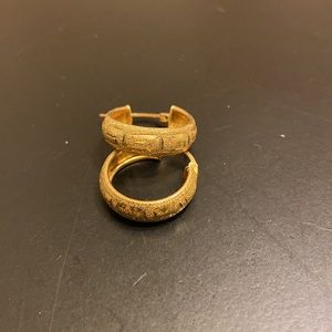 14k Gold Engraved Hoops 3/4”